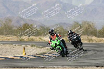 media/Dec-04-2025-Racers Edge (Thu) [[5ebc9f124d]]/3-B Group/1-Session 1 (Turn 7)/